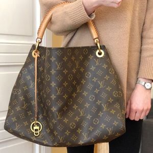 🔥 STUNNING 🔥 auth artsy mm Louis Vuitton monogram